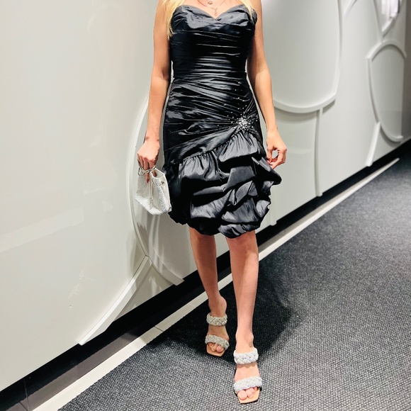 New Black Prom Dress With Tag - Picture 1 of 8